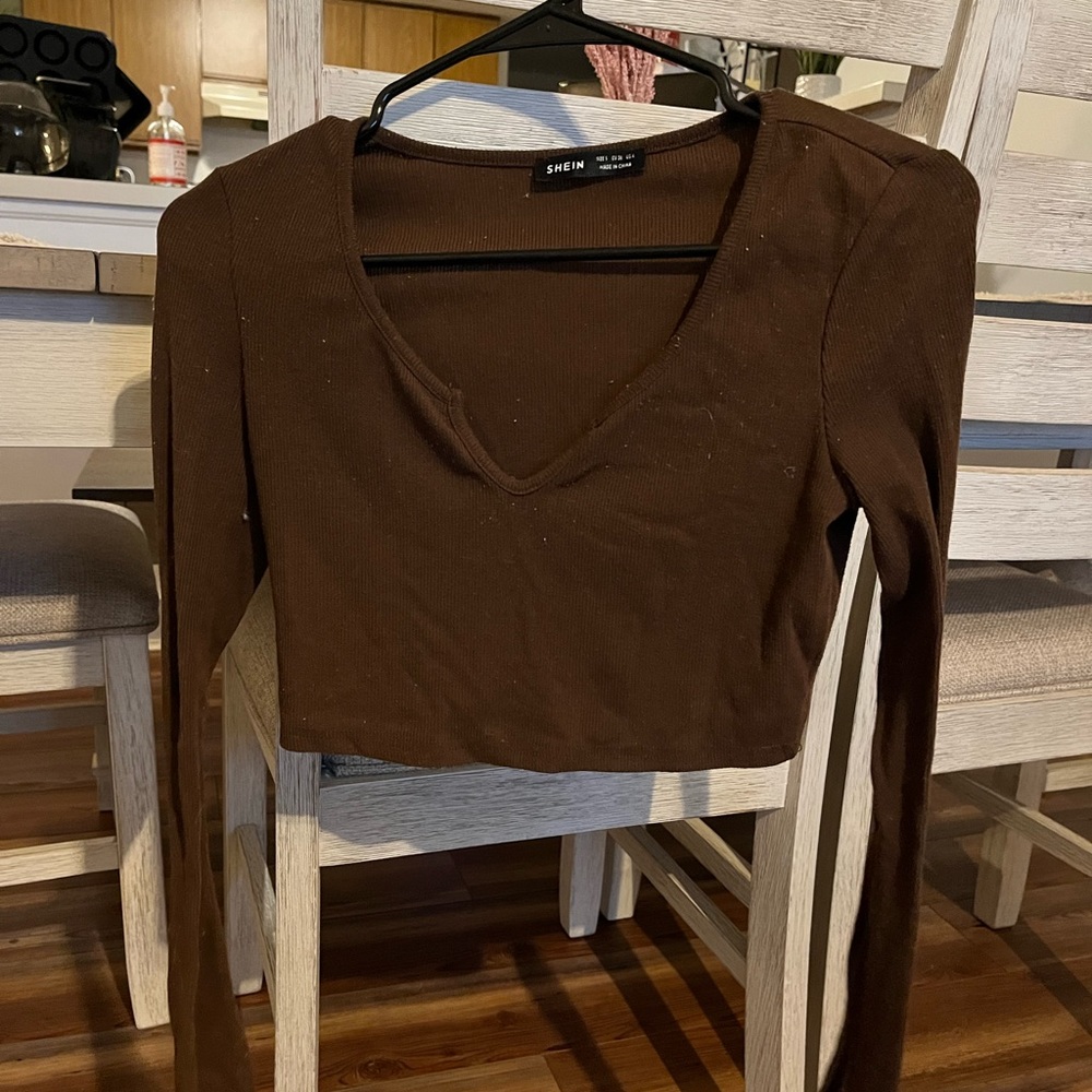 Brown long sleeved crop top